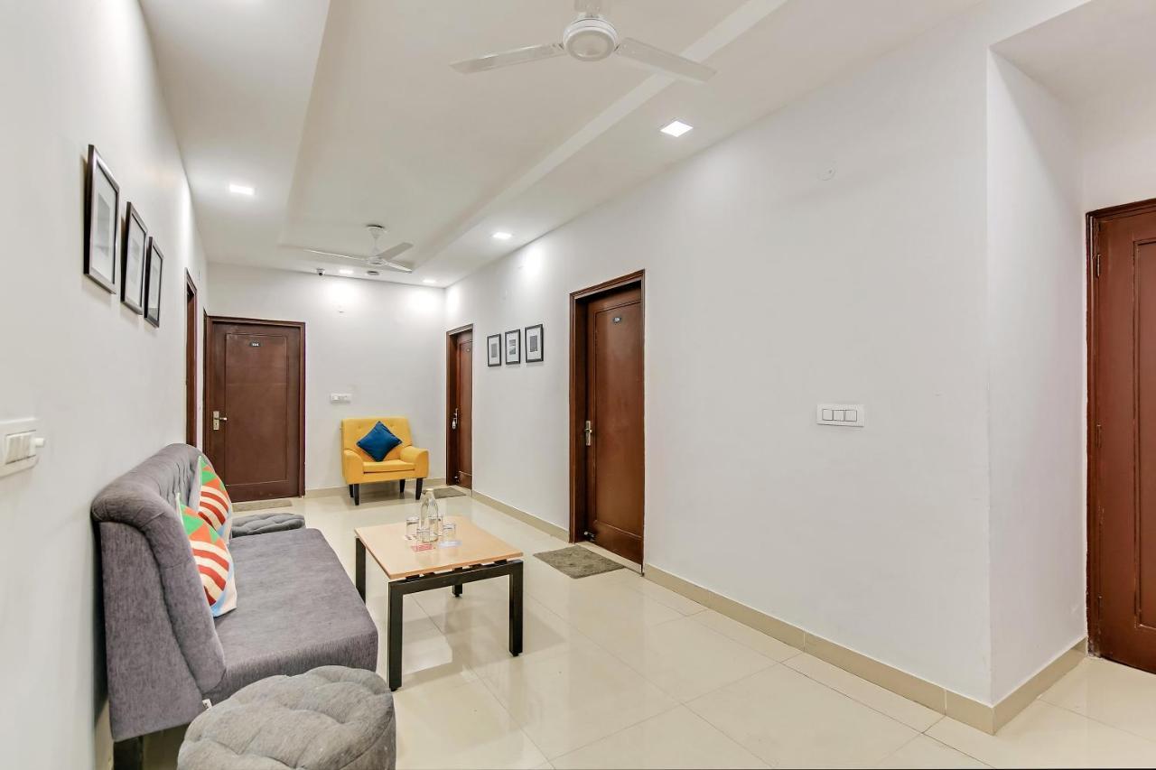 Oyo Home 64106 Comfortable Stay New Delhi Extérieur photo