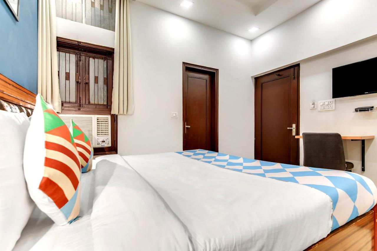 Oyo Home 64106 Comfortable Stay New Delhi Extérieur photo