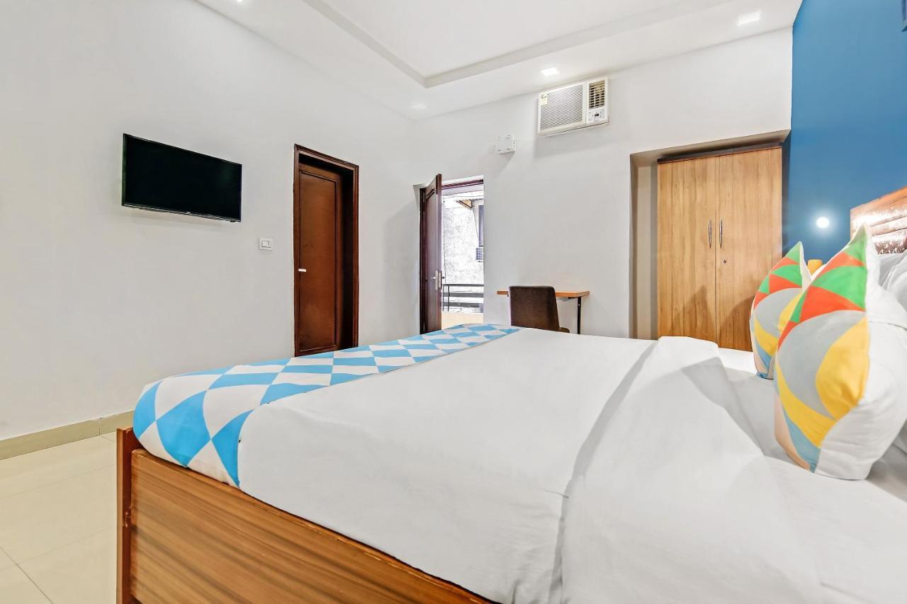 Oyo Home 64106 Comfortable Stay New Delhi Extérieur photo