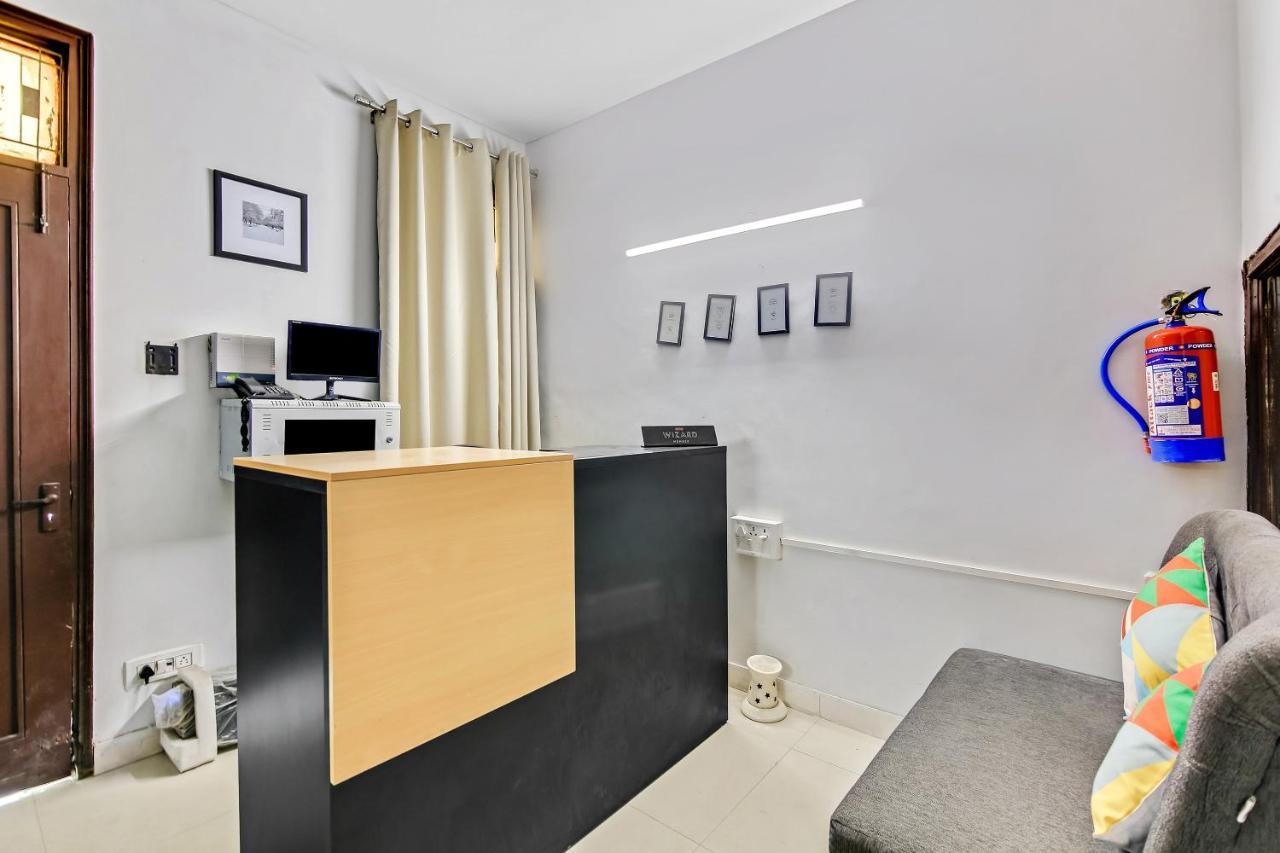 Oyo Home 64106 Comfortable Stay New Delhi Extérieur photo
